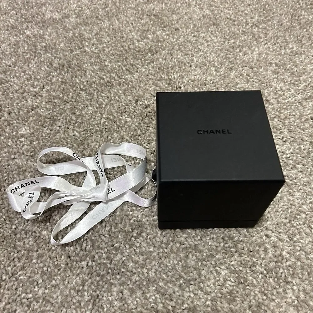 EMPTY REPLACEMENT INNER OUTER RING BOX / RIBBON / PILLOW - CHANEL 4